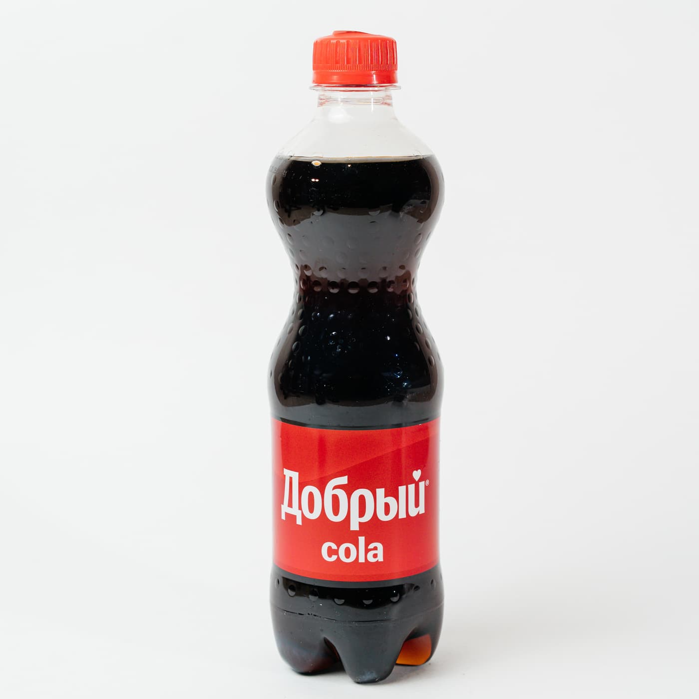 Напиток Добрый Кола сильногазированный 0.5л